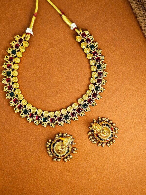 1000195168 (1) Divya Kasumala Choker Set with Earnings